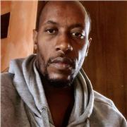 Sono di origine senegalese e ho un ottimo livello di francese